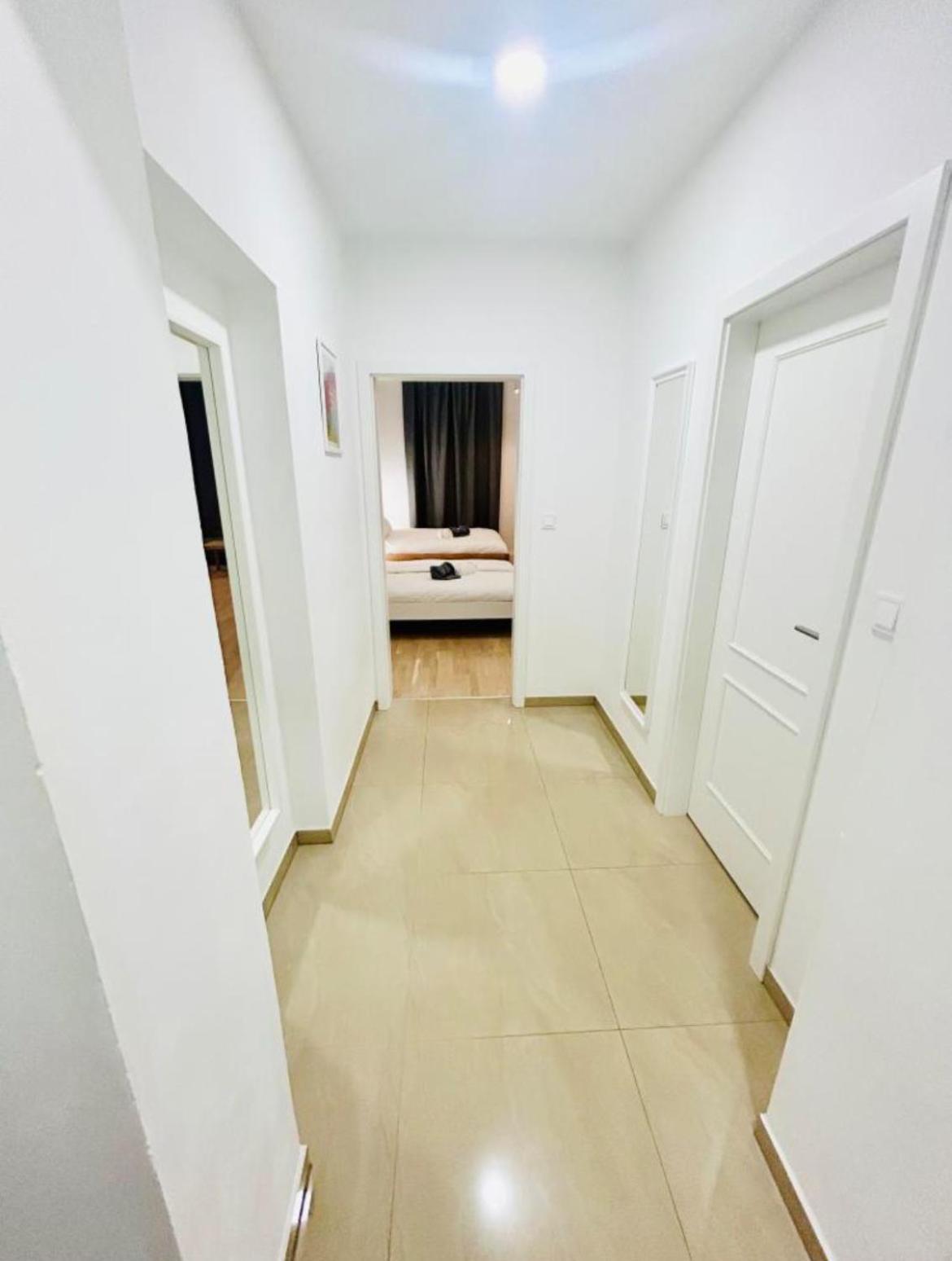 New Design & Style Apartments 50M From Wenceslas Square Prague Exterior photo